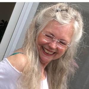 Meet your Posher, Patti